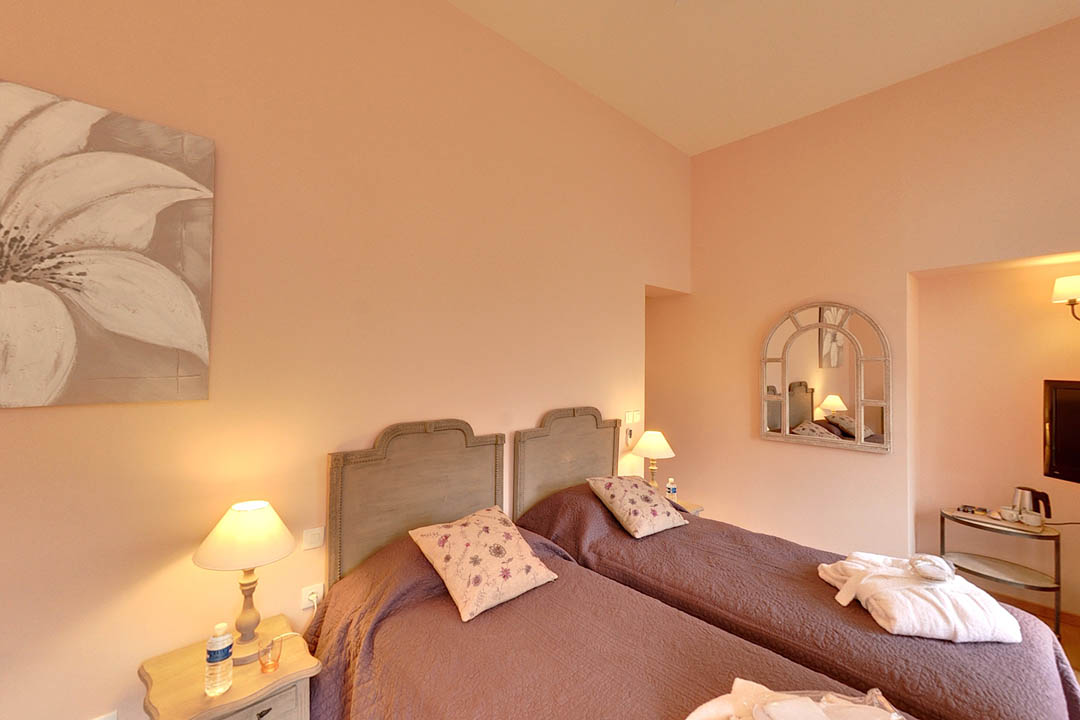Villa les palmiers chambre rose